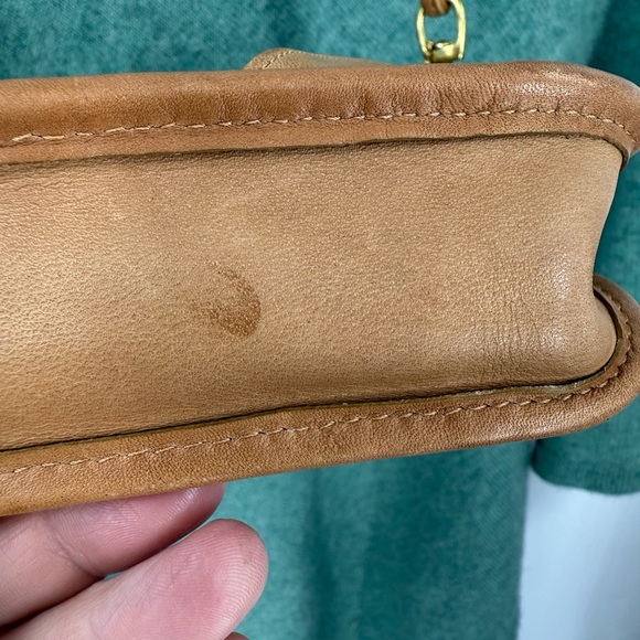 Coach classic vintage 1970s in light beech tan leather shoulder/clutch purse - Picture 6 of 16